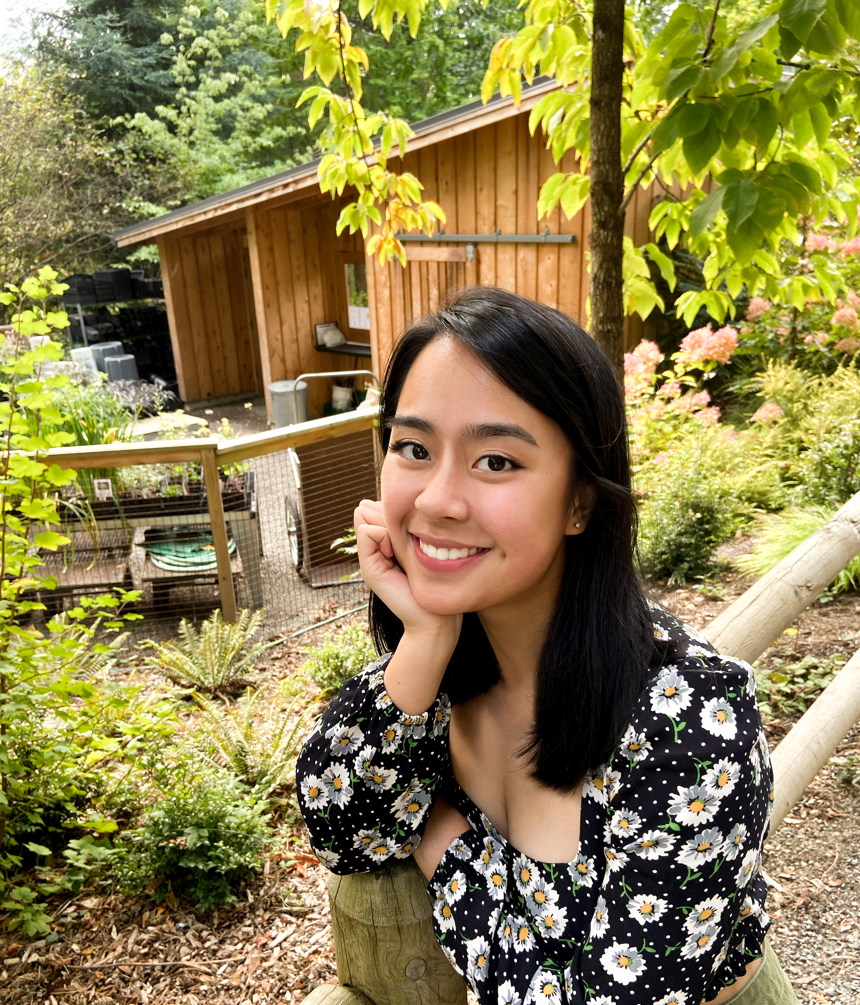 Picture of Olivia Nguyen, the author